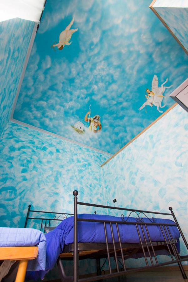 Ghiro Ghiotto Bed and Breakfast Pietra Ligure Buitenkant foto