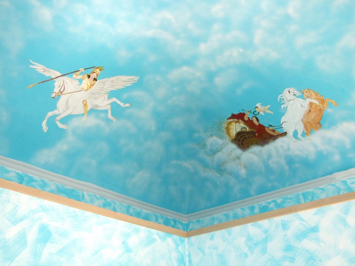 Ghiro Ghiotto Bed and Breakfast Pietra Ligure Buitenkant foto