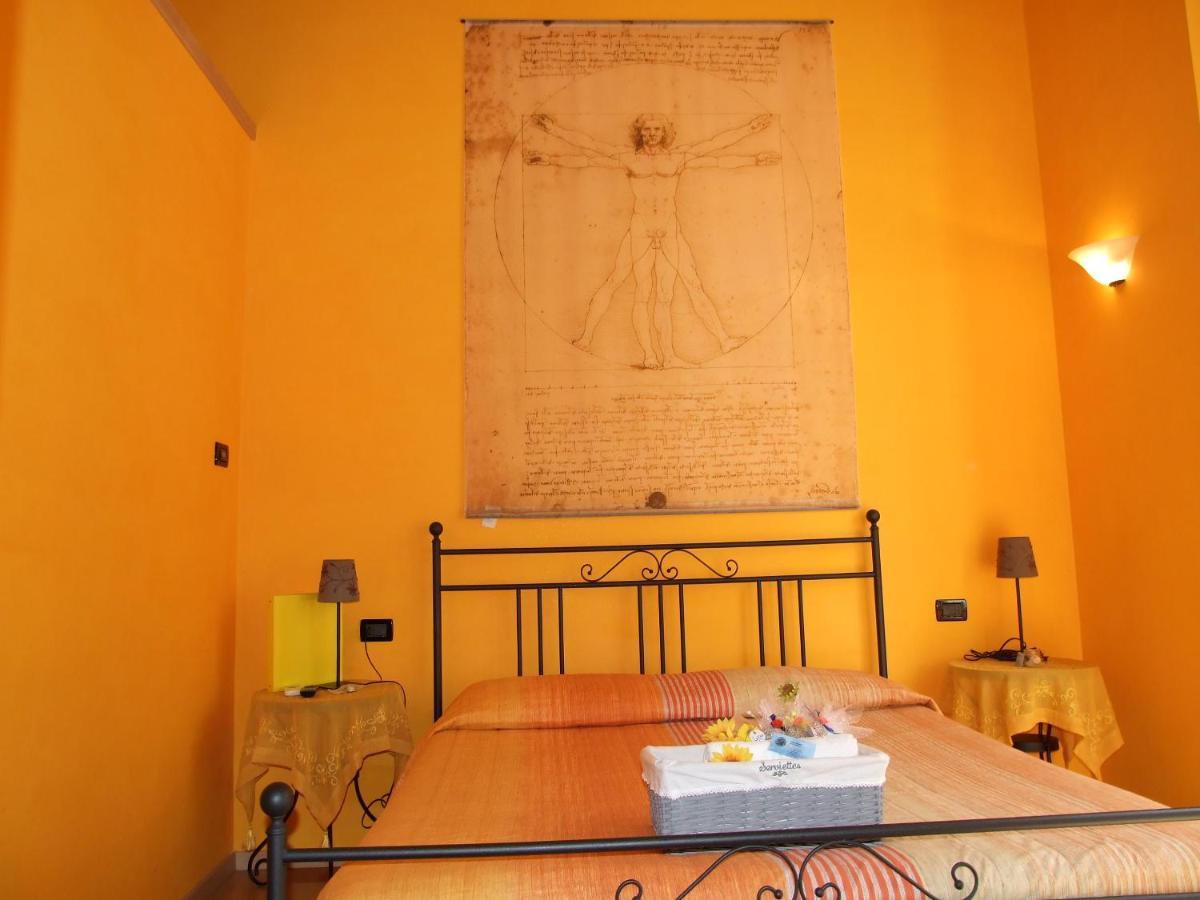 Ghiro Ghiotto Bed and Breakfast Pietra Ligure Buitenkant foto