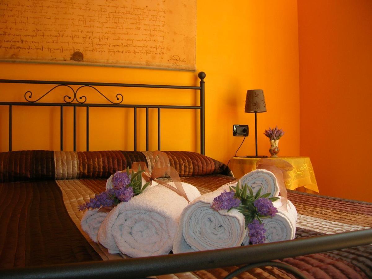Ghiro Ghiotto Bed and Breakfast Pietra Ligure Buitenkant foto