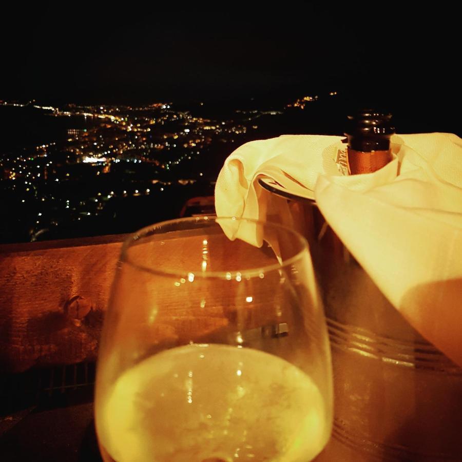 Ghiro Ghiotto Bed and Breakfast Pietra Ligure Buitenkant foto
